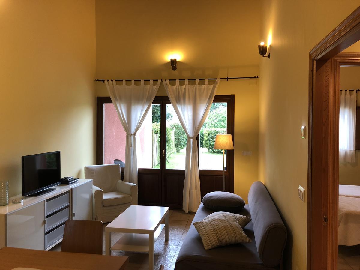 Apartamentos El Guindal Tapia De Casariego Exterior photo